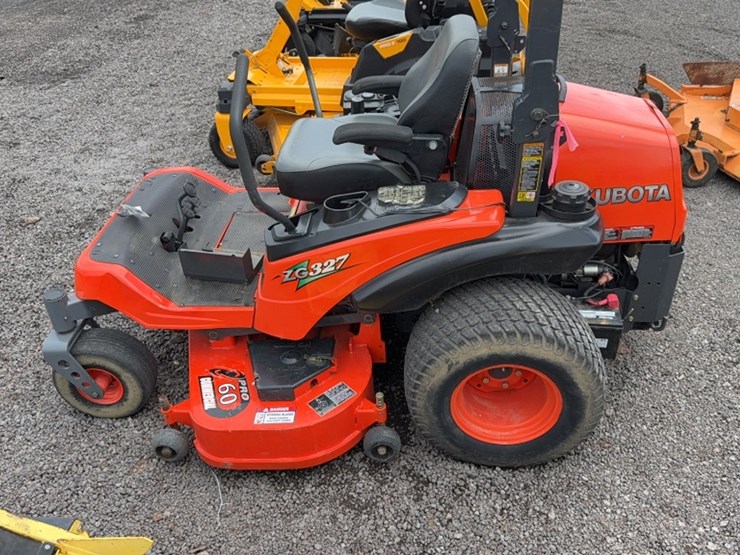 kubota-zg327p-image-11