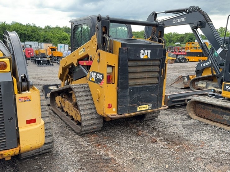 caterpillar-259d-image-10