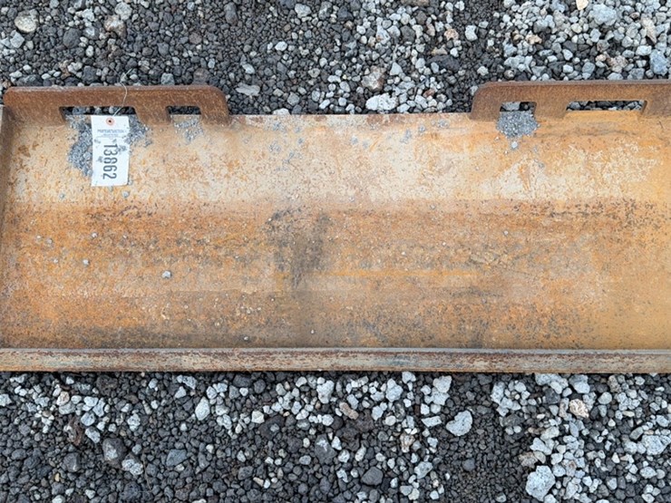 #2079-•-skid-steer-weldon-plates-image-1