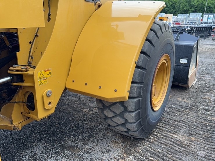 caterpillar-950m-image-6