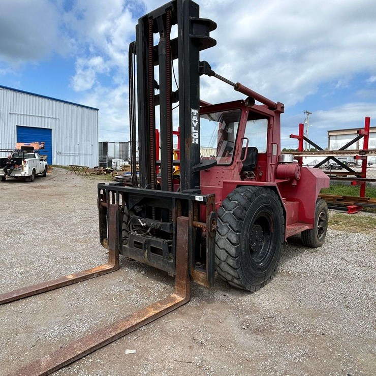 1984 TAYLOR 180S Diesel Forklift