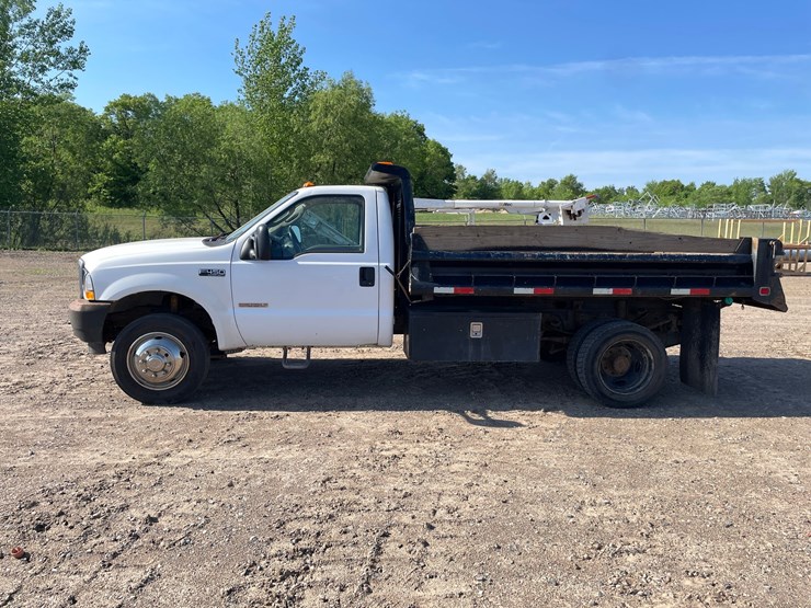 2004-ford-f450-image-2