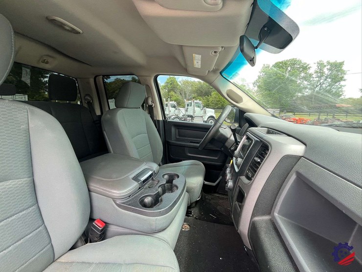 2014-dodge-1500-image-51