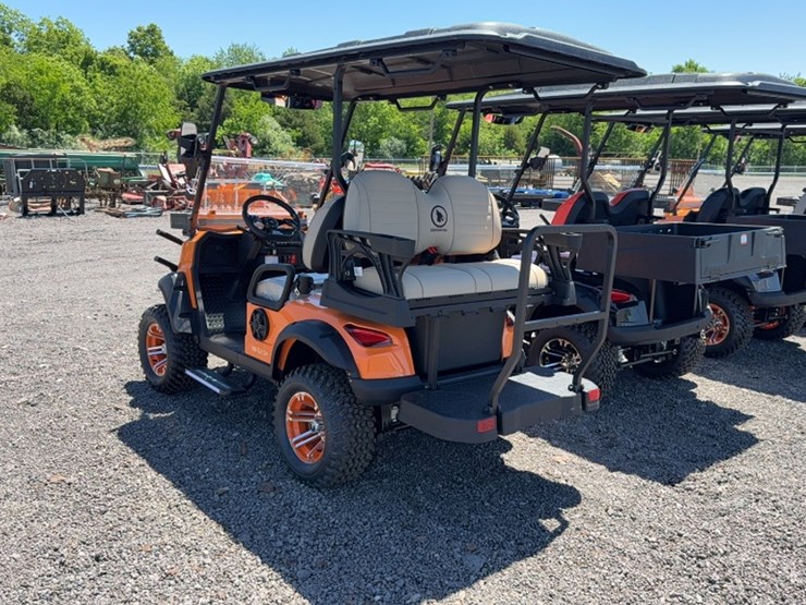 #3097-•-2026-wolverine-kb-g2-2h-electric-golf-cart-image-8