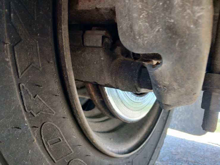 2003-ford-f550-image-98