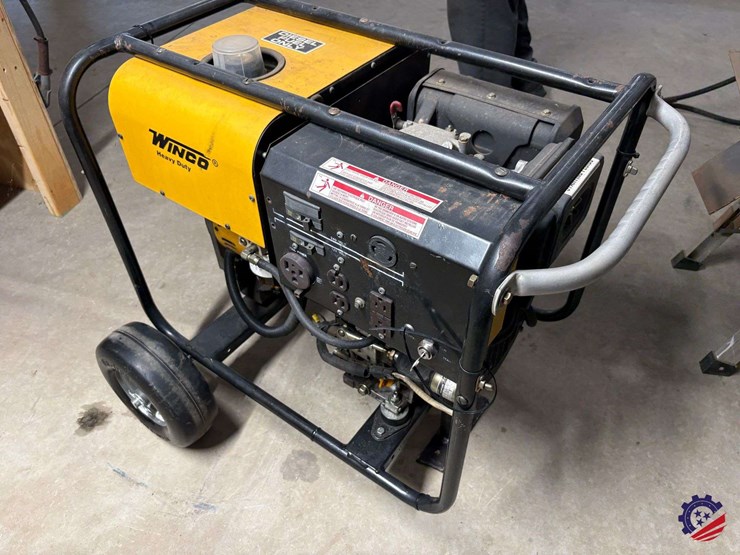 completely-self-contained-jobsite-fuel-container-image-29