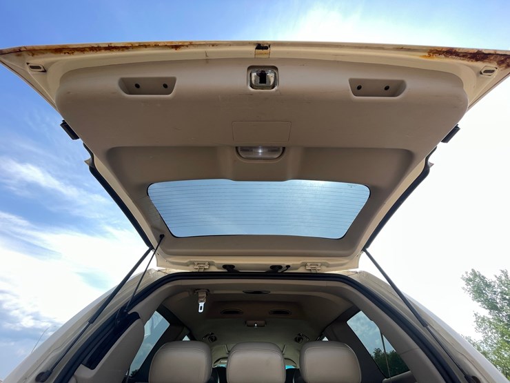 2009-chrysler-aspen-image-44