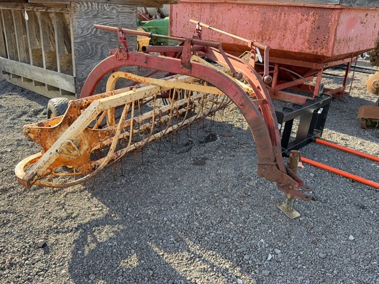 new-holland-56-image-1