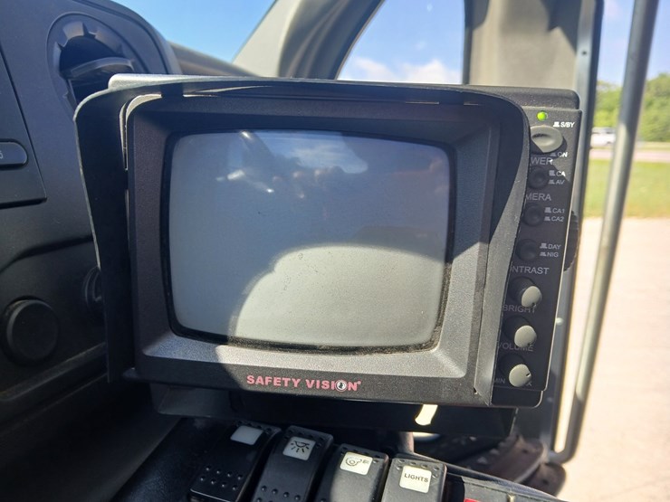 2009-ford-e450-image-60