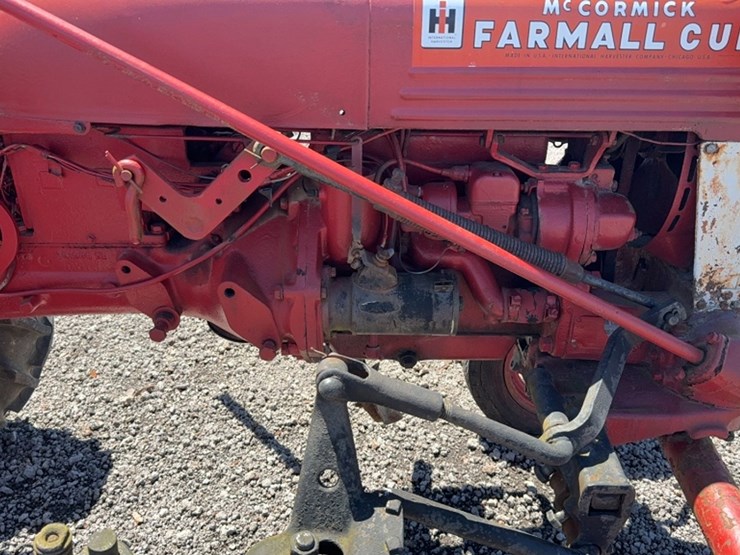 #3073-•-farmall-cub-tractor-image-7