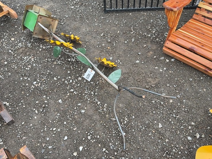 #6066-•-metal-john-deere-bird-houses-image-1