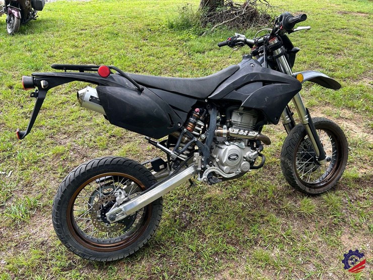 2012-shinray-249cc-motorcycle-image-3