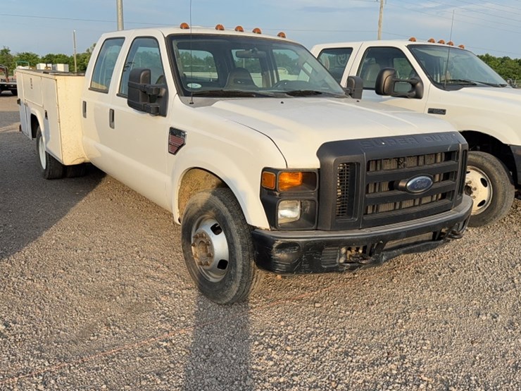 2008-ford-f350-image-3