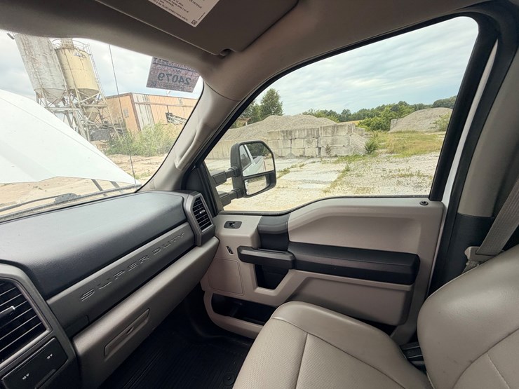 2019-ford-f250-image-42