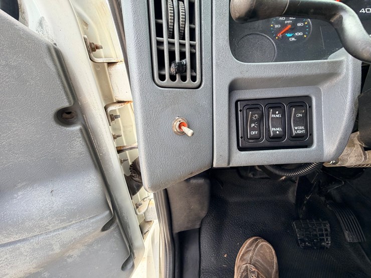 2005-international-durastar-4300-image-69