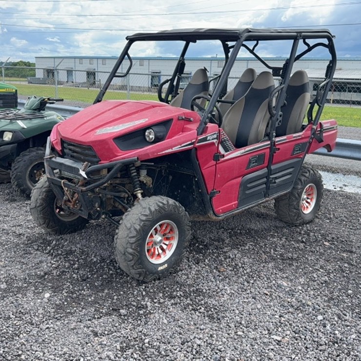 #3081 • 2012 KAWASAKI TERYX 4 UTV