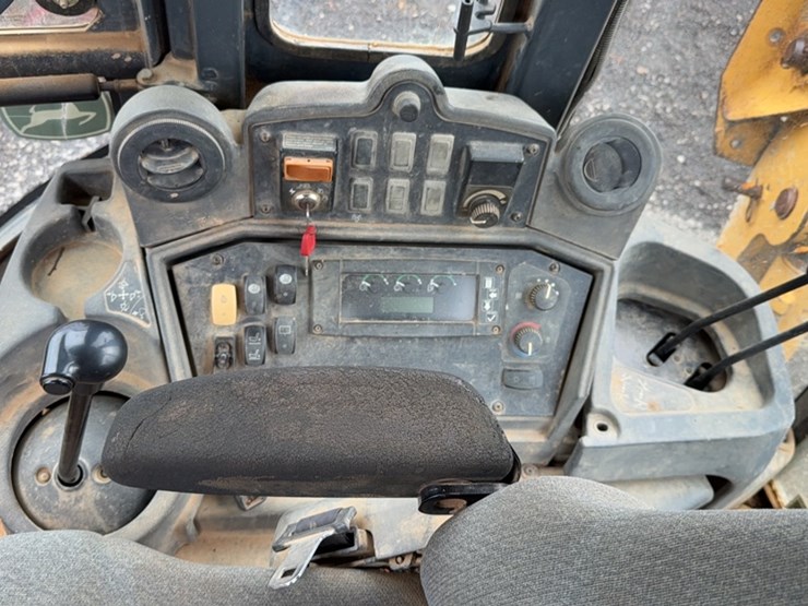 deere-310sj-image-14