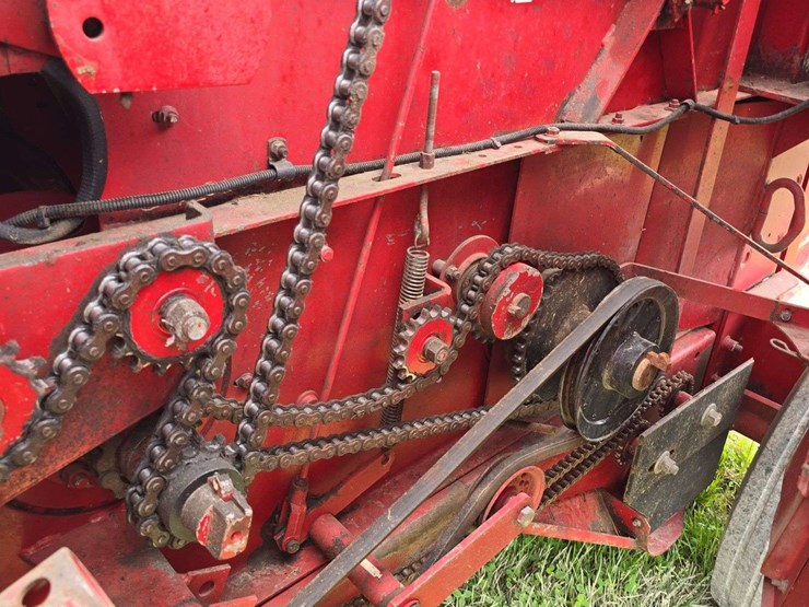2025-case-ih-8465-image-12