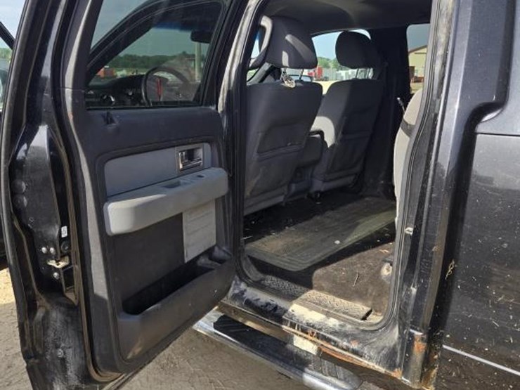 2011-ford-f150-image-25