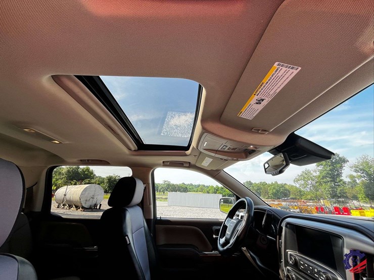 2018-gmc-sierra-z71-slt-truck-image-69