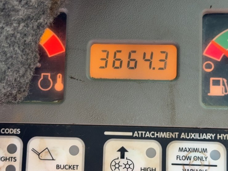 bobcat-t300-image-13