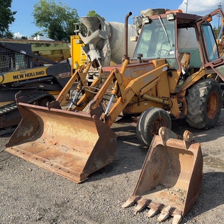 CASE 580E