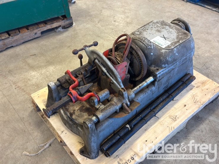 pipe-threader-535,-1/2"-2"-image-2