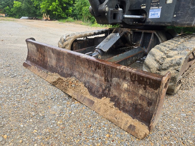 2022-bobcat-e42-image-47