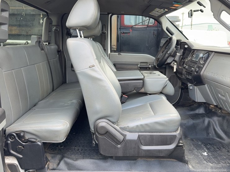 2012-ford-f450-image-8