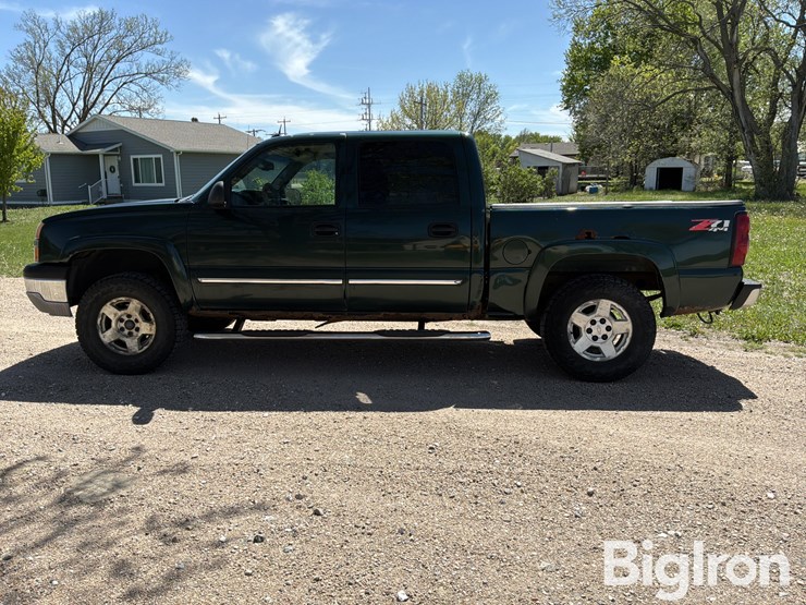 2005-chevrolet-silverado-1500-image-8