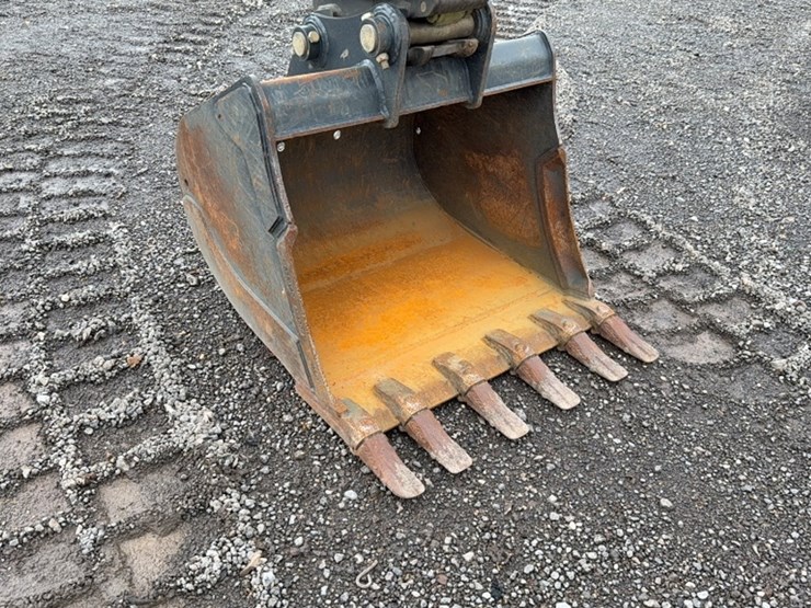 2024-bobcat-e88-image-13