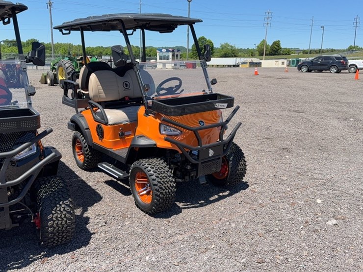 #3097-•-2026-wolverine-kb-g2-2h-electric-golf-cart-image-3