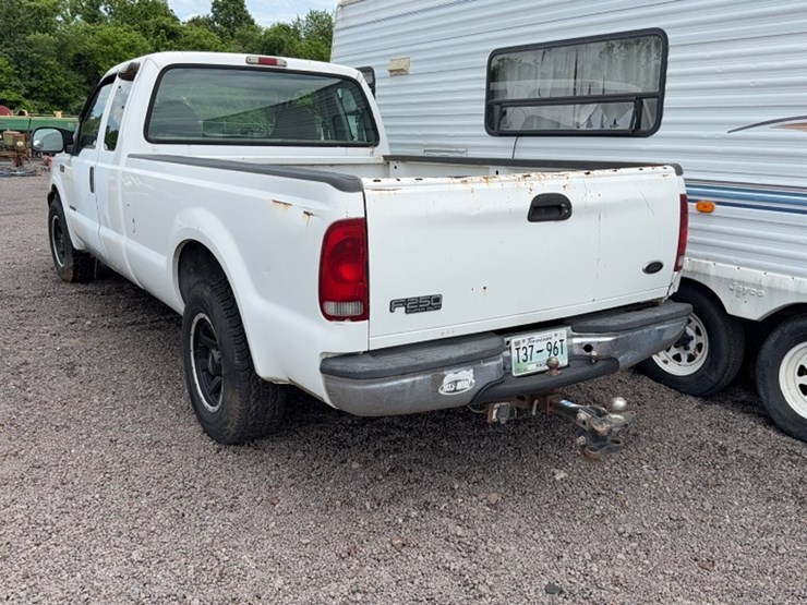 2000-ford-f250-image-7