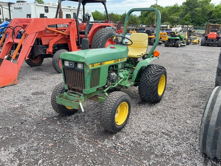 john-deere-650-image-1