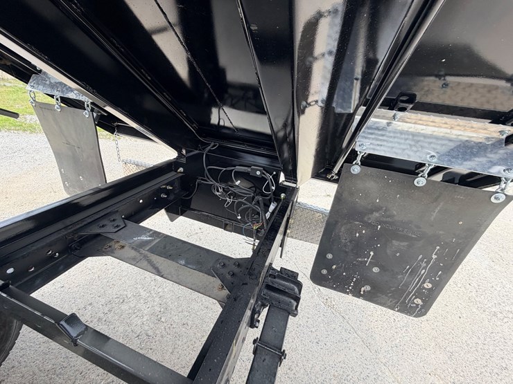2005-international-durastar-4300-image-131