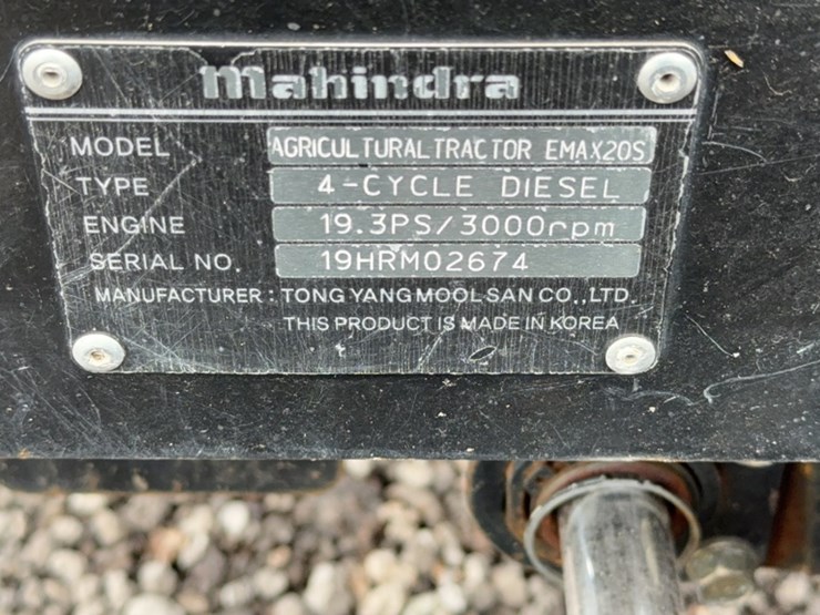 #3041-•-mahindra-emax-20-tractor-image-12