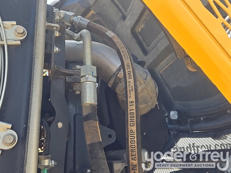 2023-deere-260e-image-44
