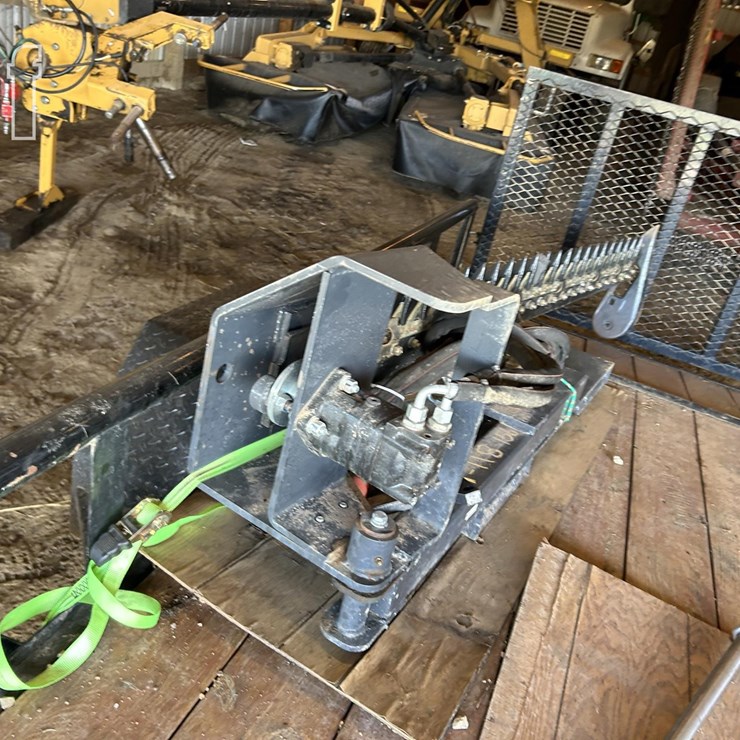 2025 2025 WOLVERINE SICKLE MOWER