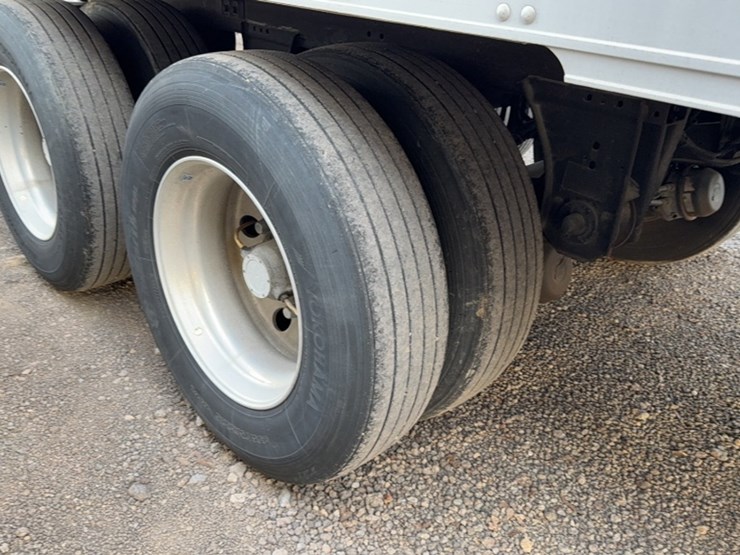2009-utility-53'-reefer-image-5