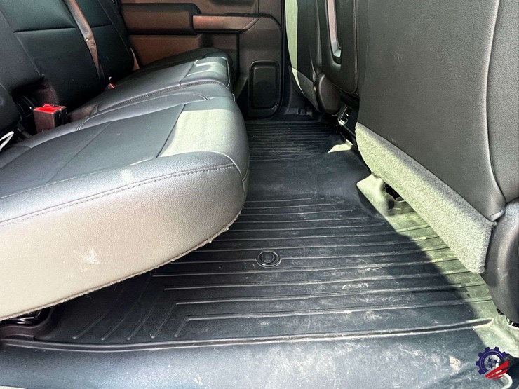 2019-chevrolet-silverado-truck-image-48