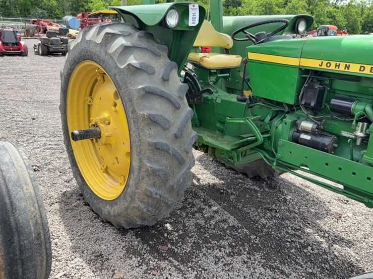 john-deere-2630-image-6
