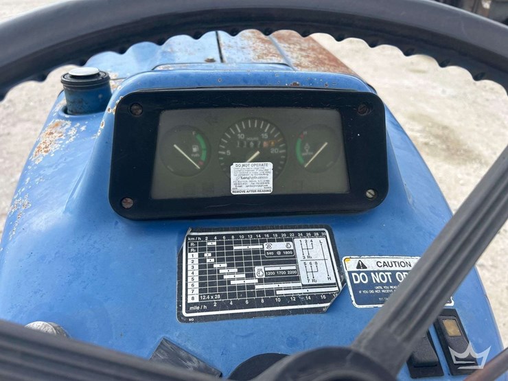 2002-farmtrac-35-image-12