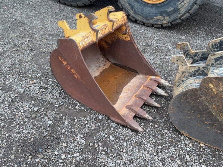 john-deere-30-image-1