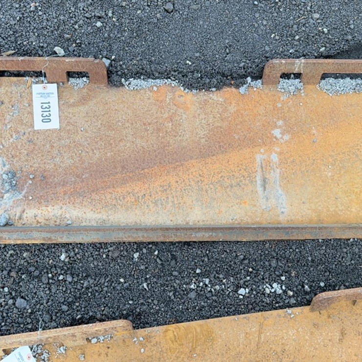 #2060 • SKID STEER WELD ON PLATE