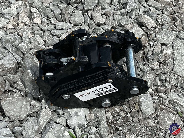unused-2026-ce-semi-automatic-quick-change-coupler-image-1