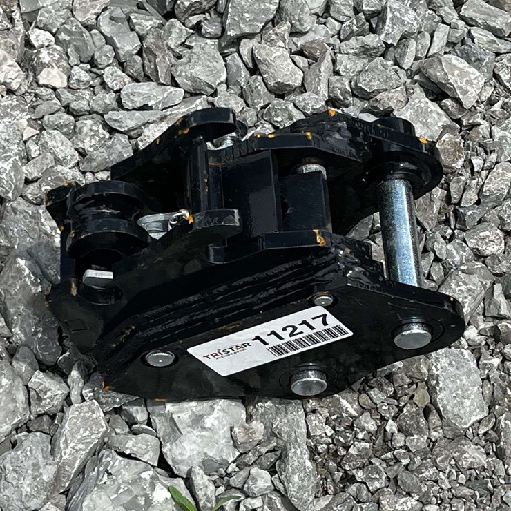 Unused 2026 CE Semi-automatic Quick Change Coupler