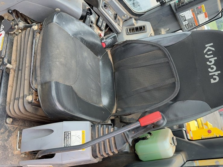 kubota-kx057-4-image-14