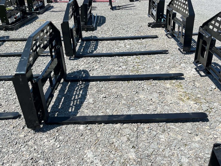 unused-2026-future-ft-dhc-skid-steer-forks---[skid-steer-attachments]-attachment-image-6
