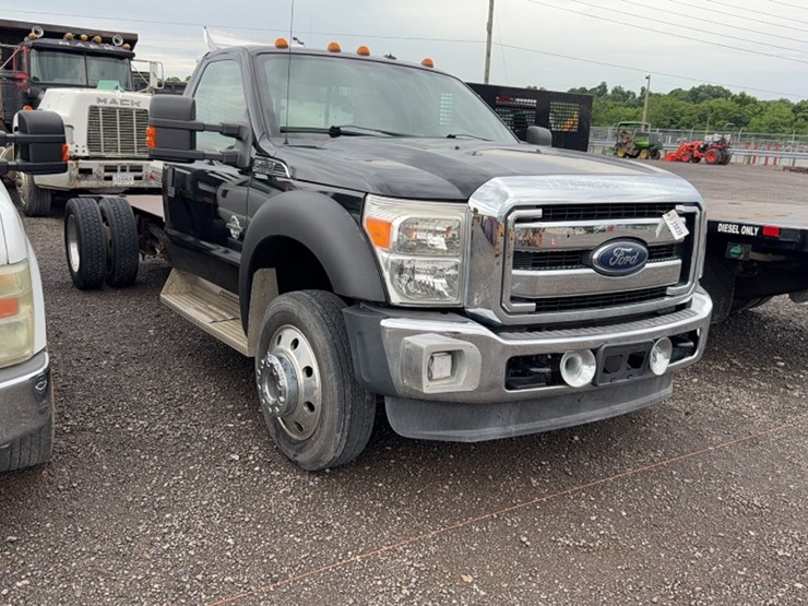 2012-ford-f450-image-3