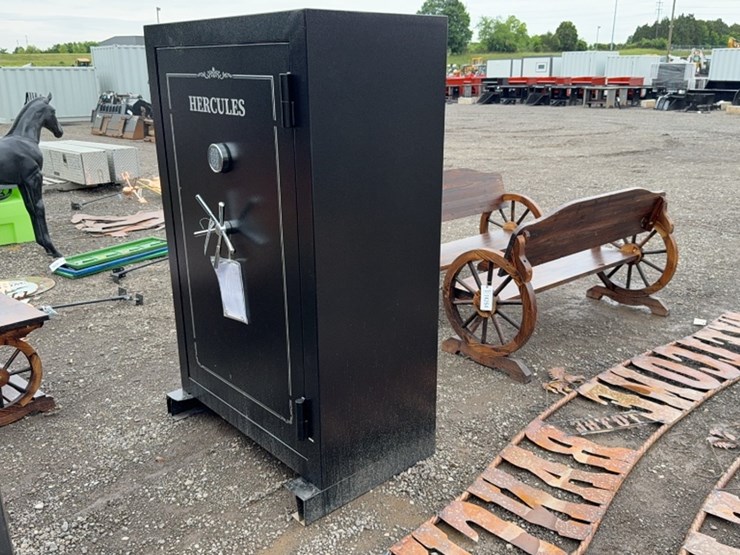 #6056-•-hercules-40"-gun-safe-image-1